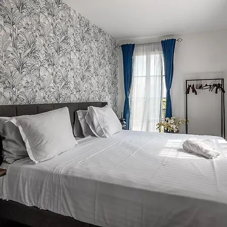 Sunny 3 Bedroomed Toscane *